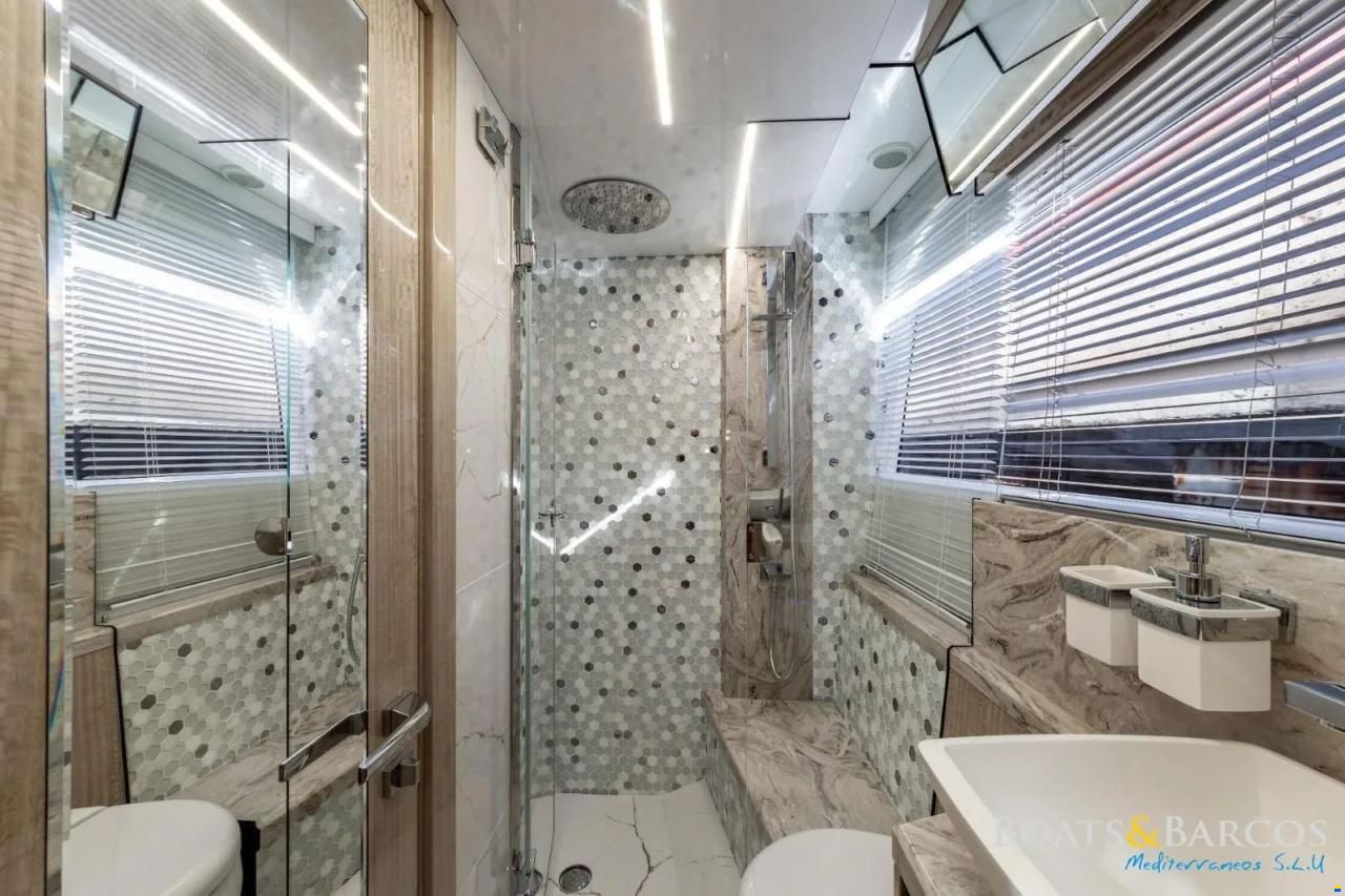 Galeon 640 Fly