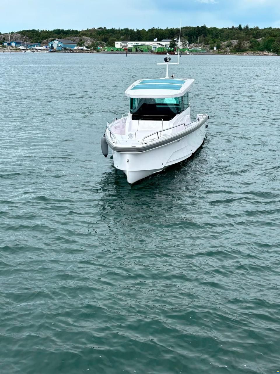 Axopar 29 XC Cross Cabin