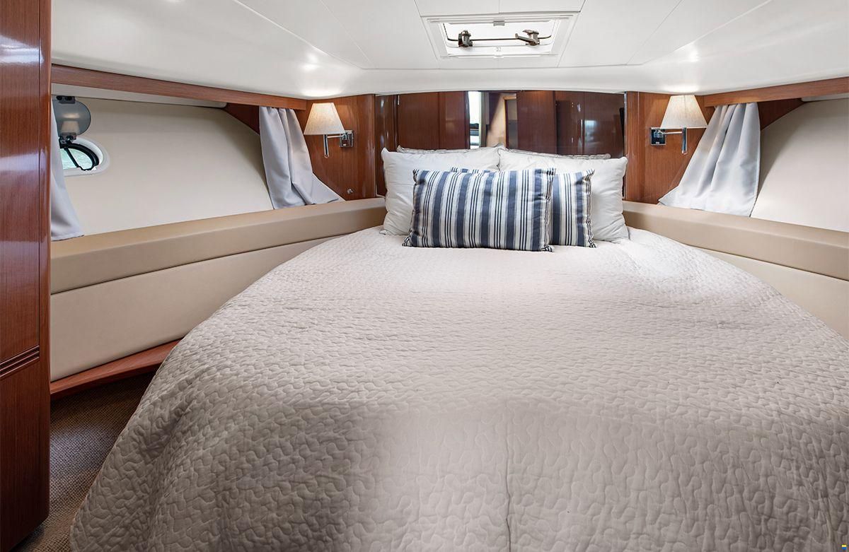 Prestige 42 Fly