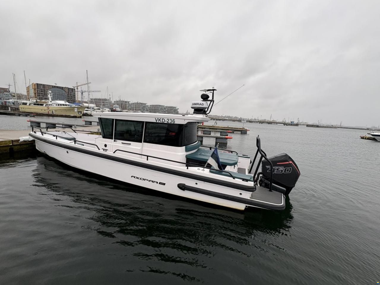 Axopar 28 Cabin Brabus