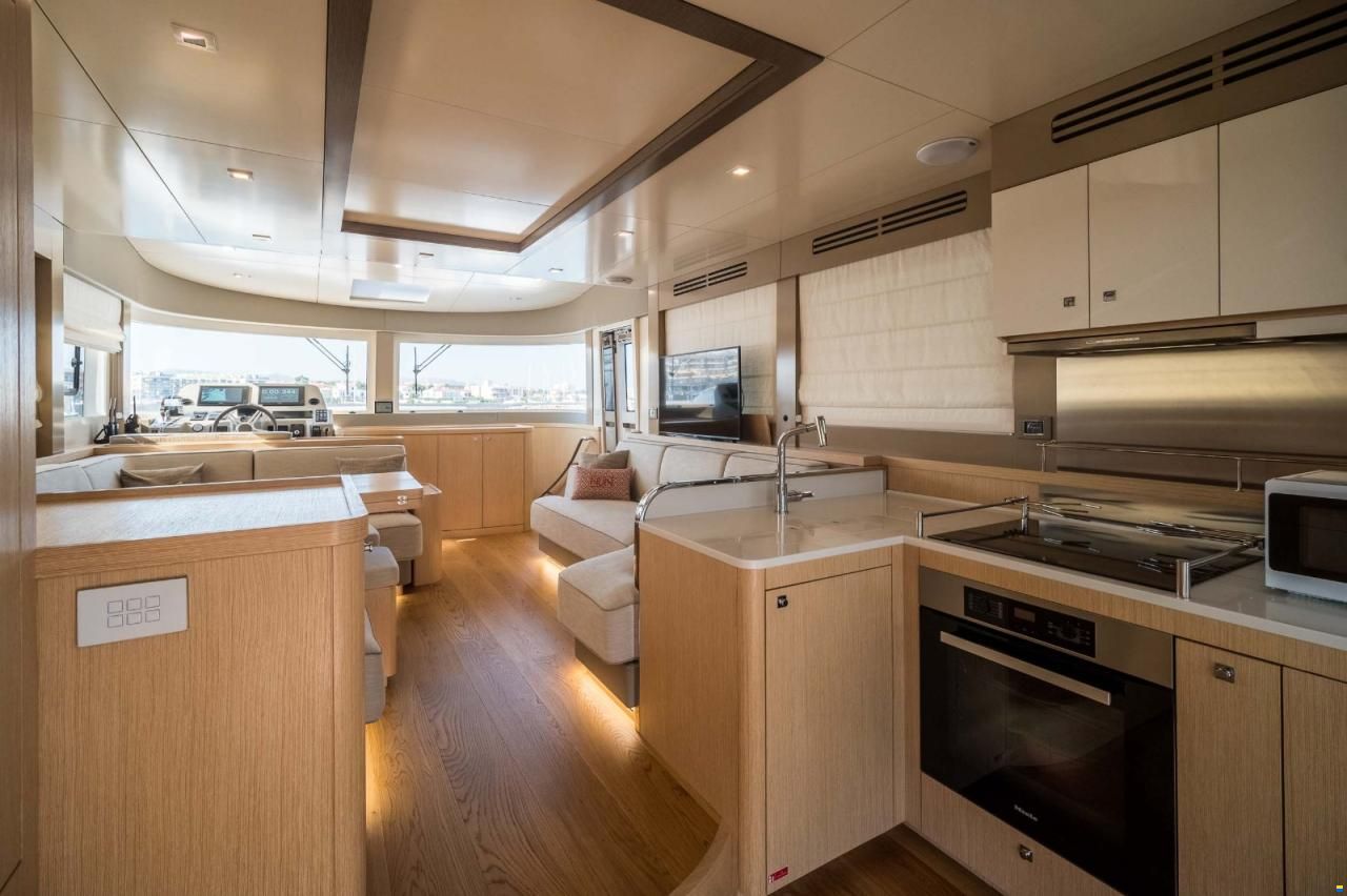 Sirena 58