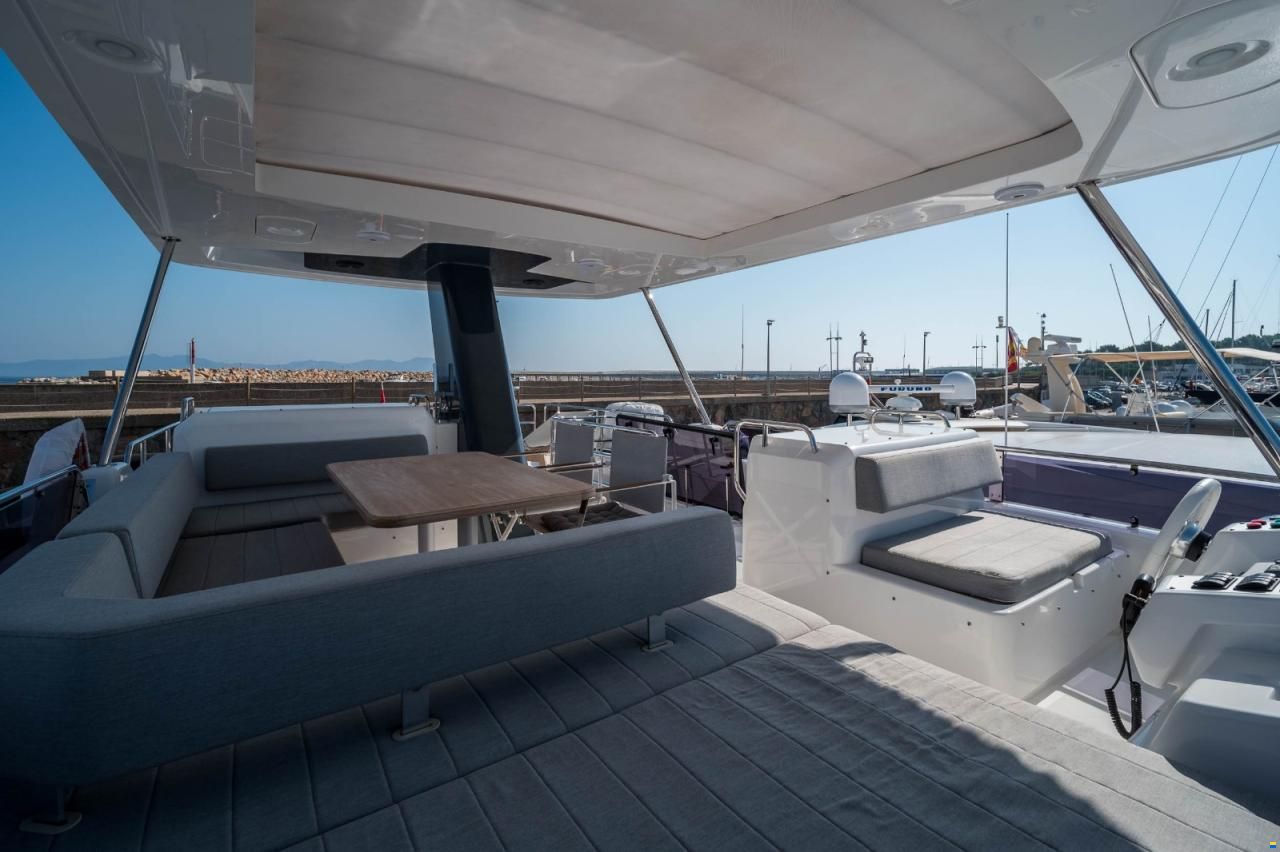 Sirena 58