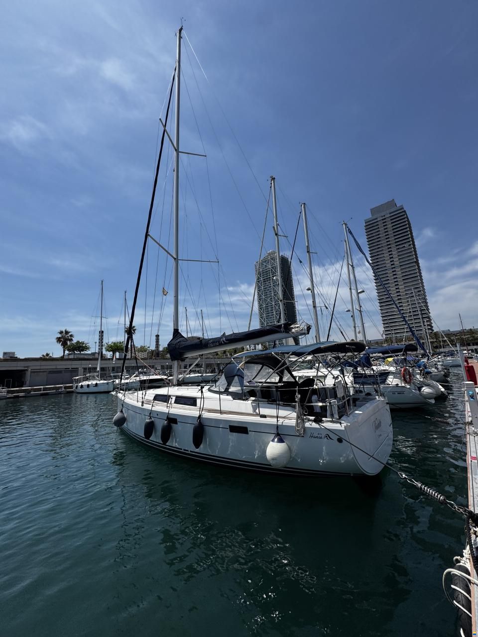 Hanse 415
