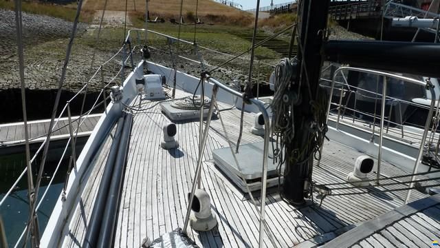 Suncoast 48