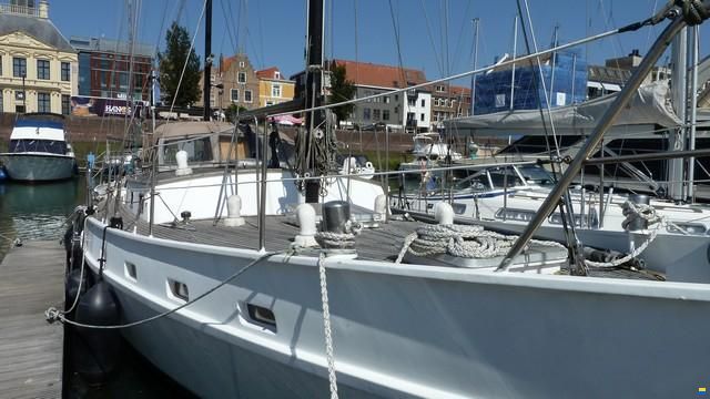 Suncoast 48