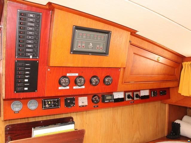 Suncoast 48