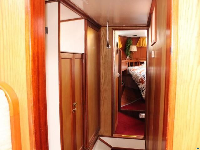 Suncoast 48