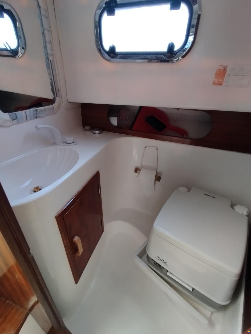 Astinor CABINADO