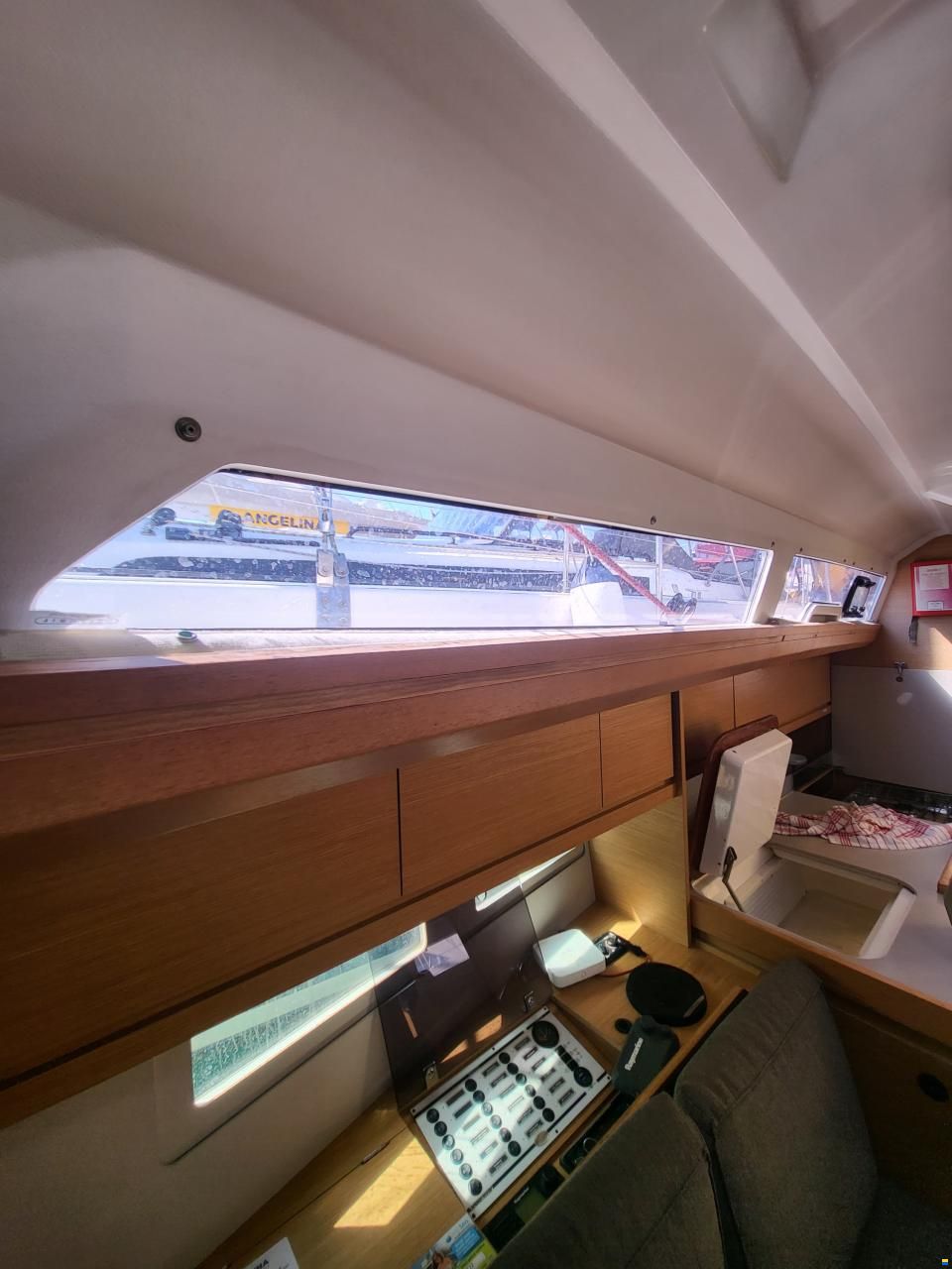 Dufour 412 GRAND LARGE