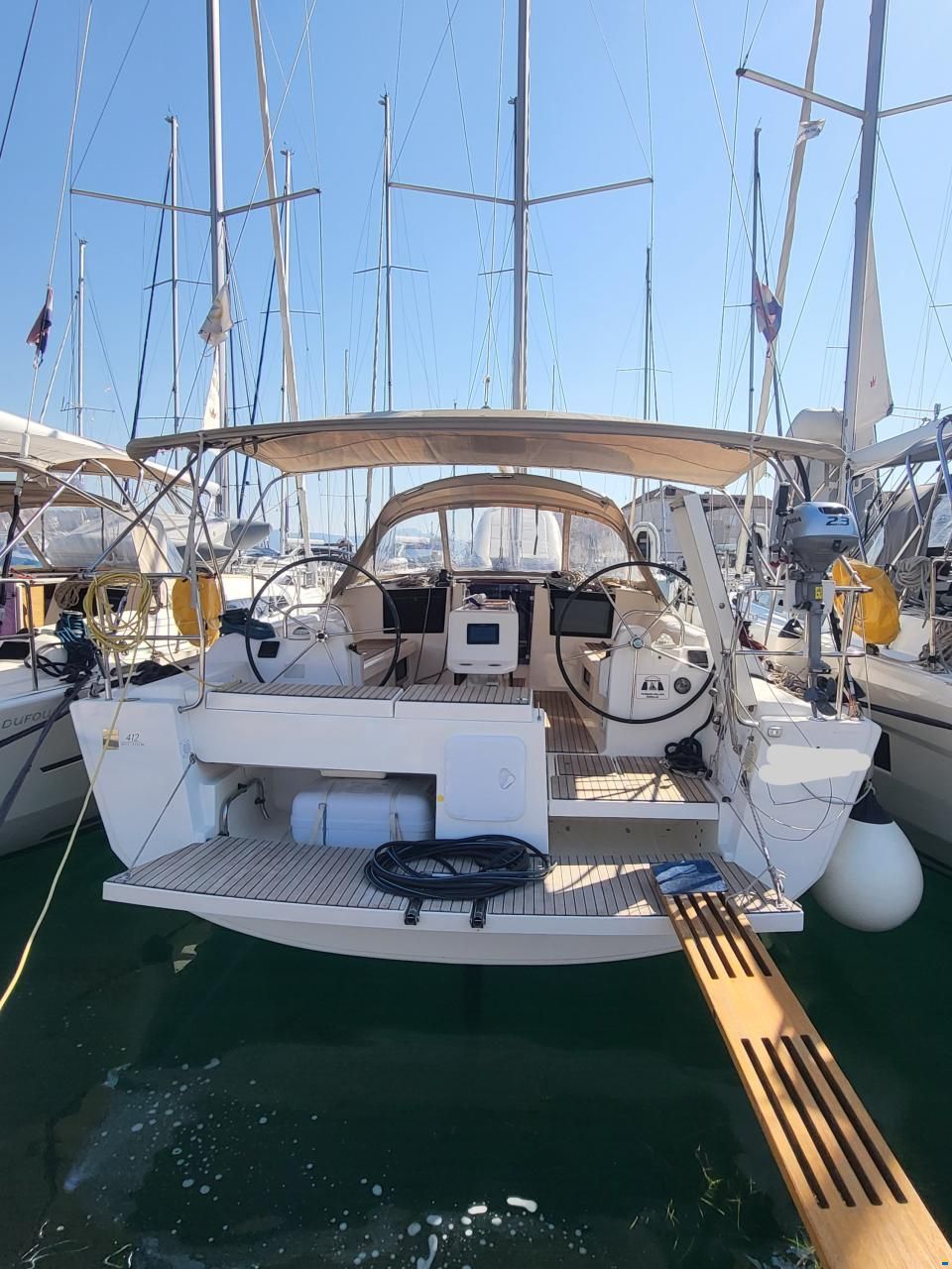 Dufour 412 GRAND LARGE