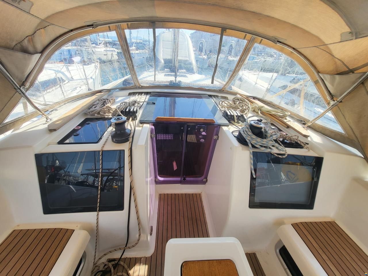 Dufour 412 GRAND LARGE