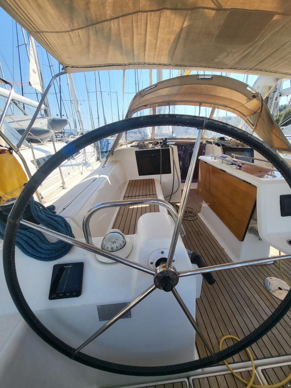 Dufour 412 GRAND LARGE