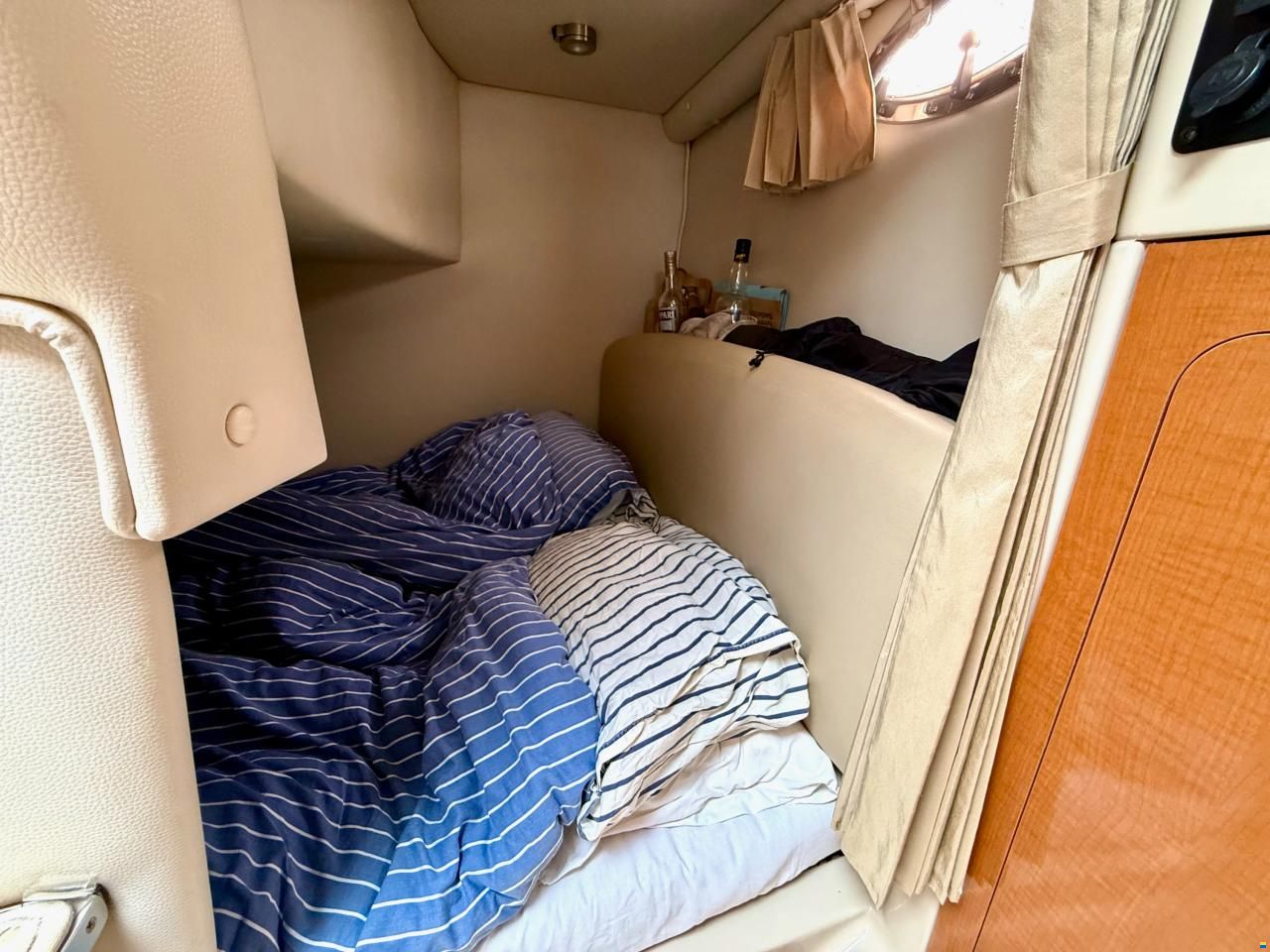 Chaparral 270 Signature