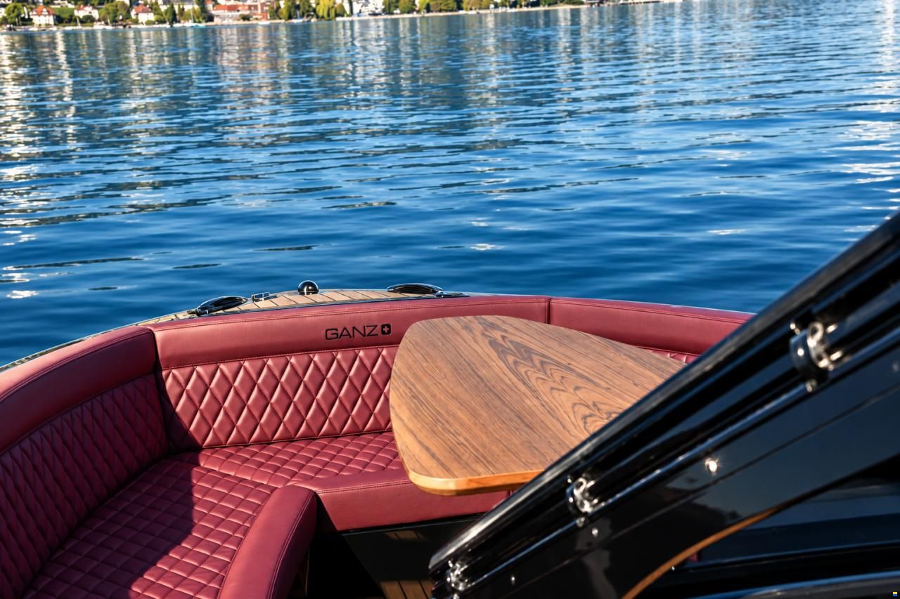 Ganz Boats Ovation 7X Open