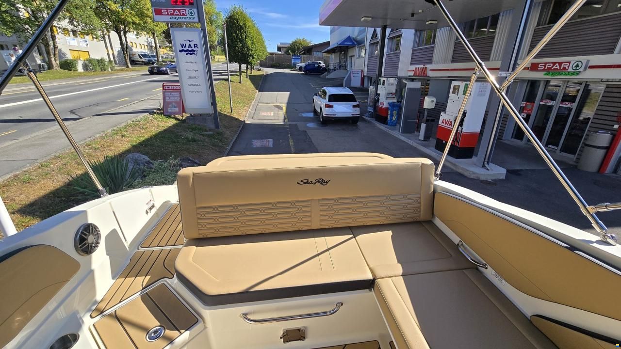 Sea Ray SPX 210 Europe