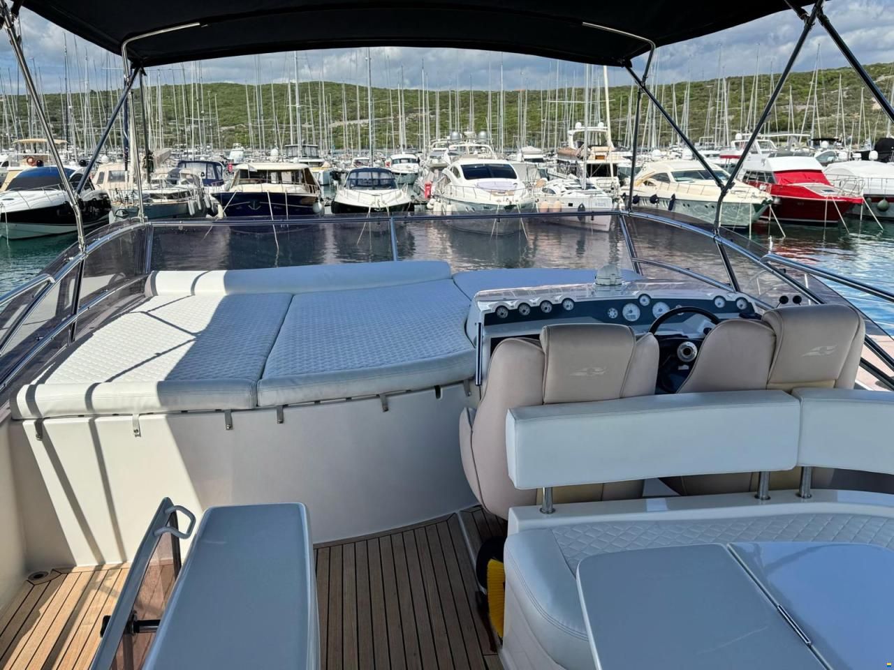Galeon 530 Fly