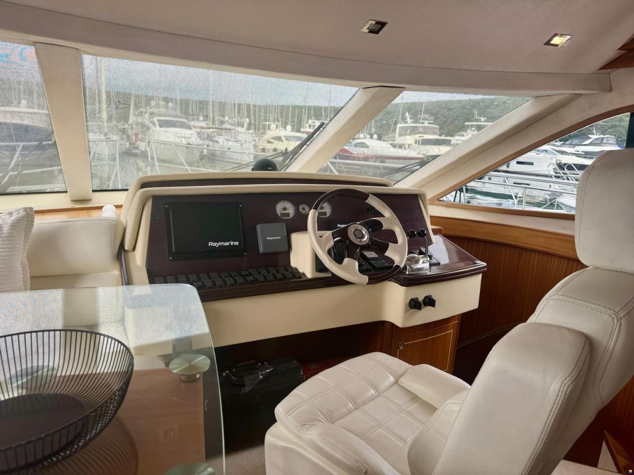 Galeon 530 Fly
