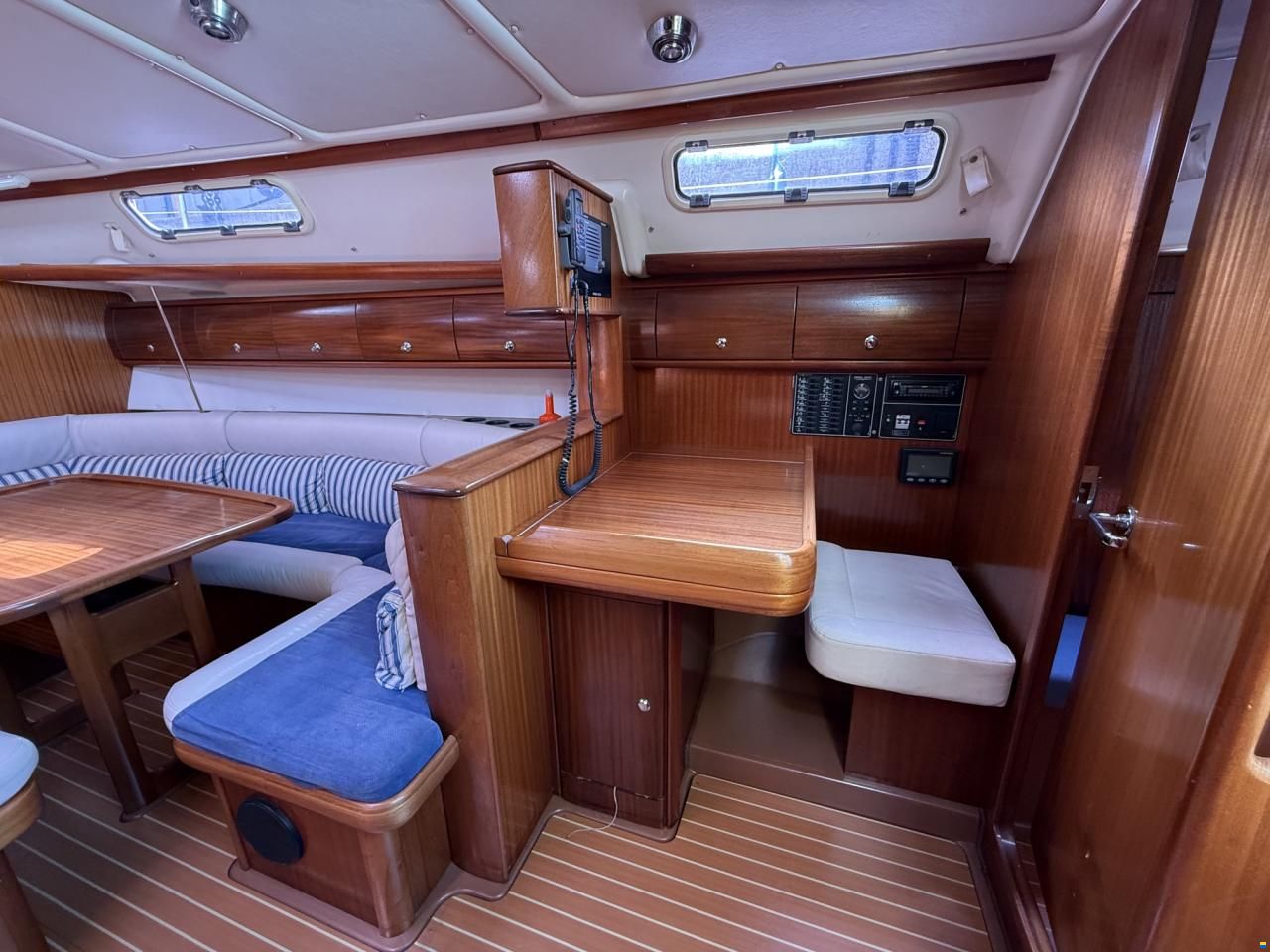 Bavaria 38-3