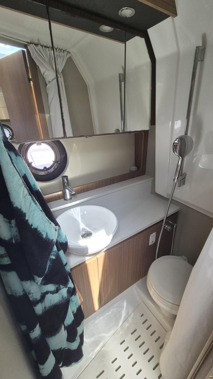 Azimut 34