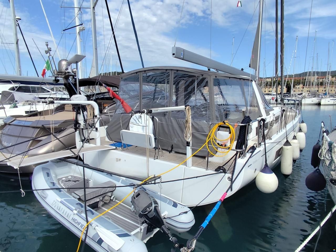 OCEANIS 54