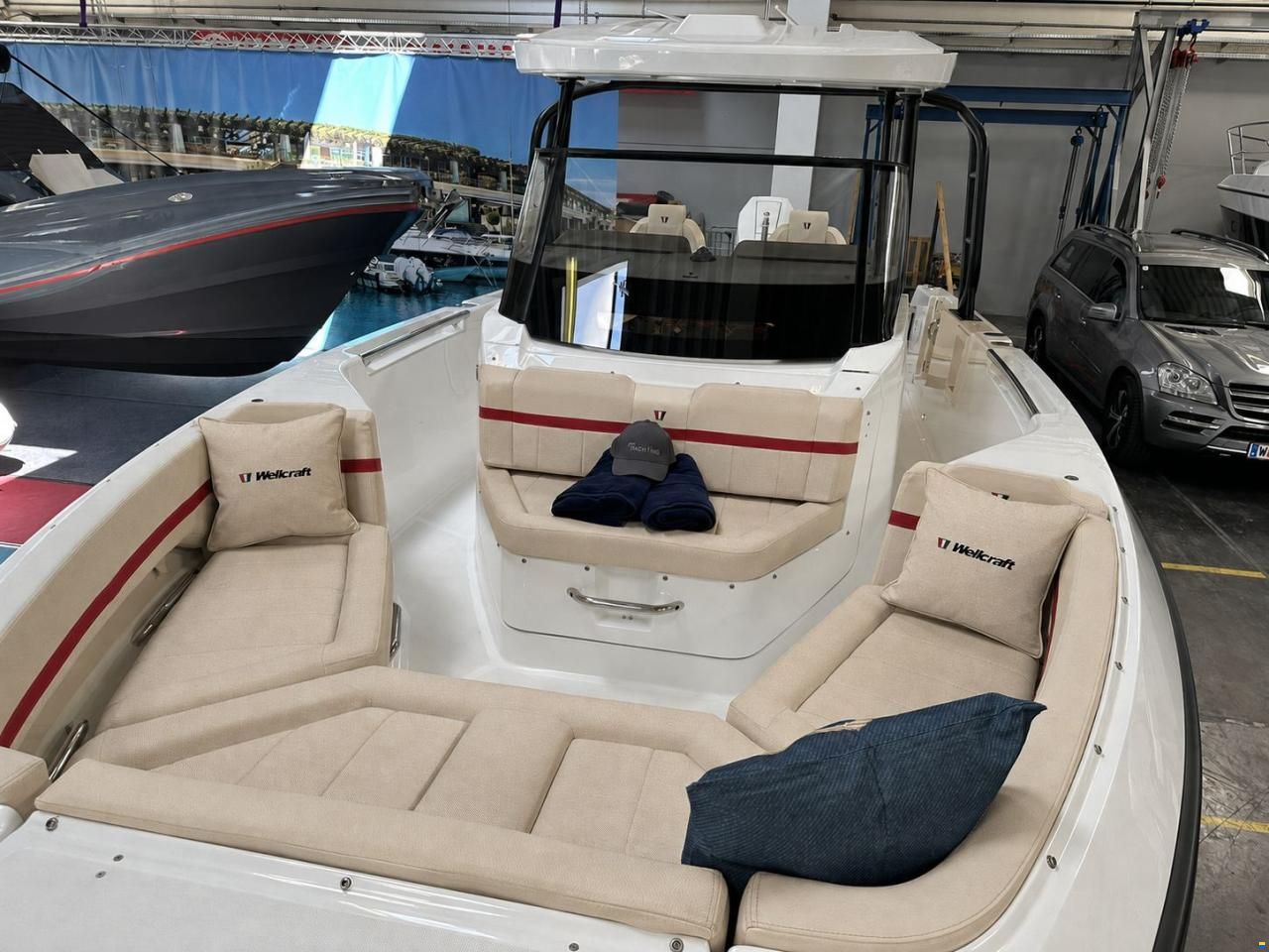 Wellcraft 28 T-Top