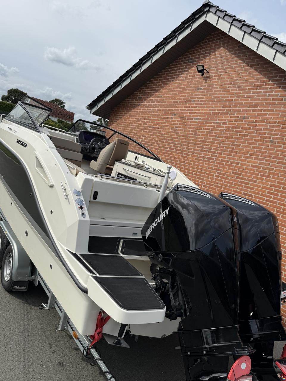 Quicksilver 805 Cruiser mit 2x Mercury F200XL V6