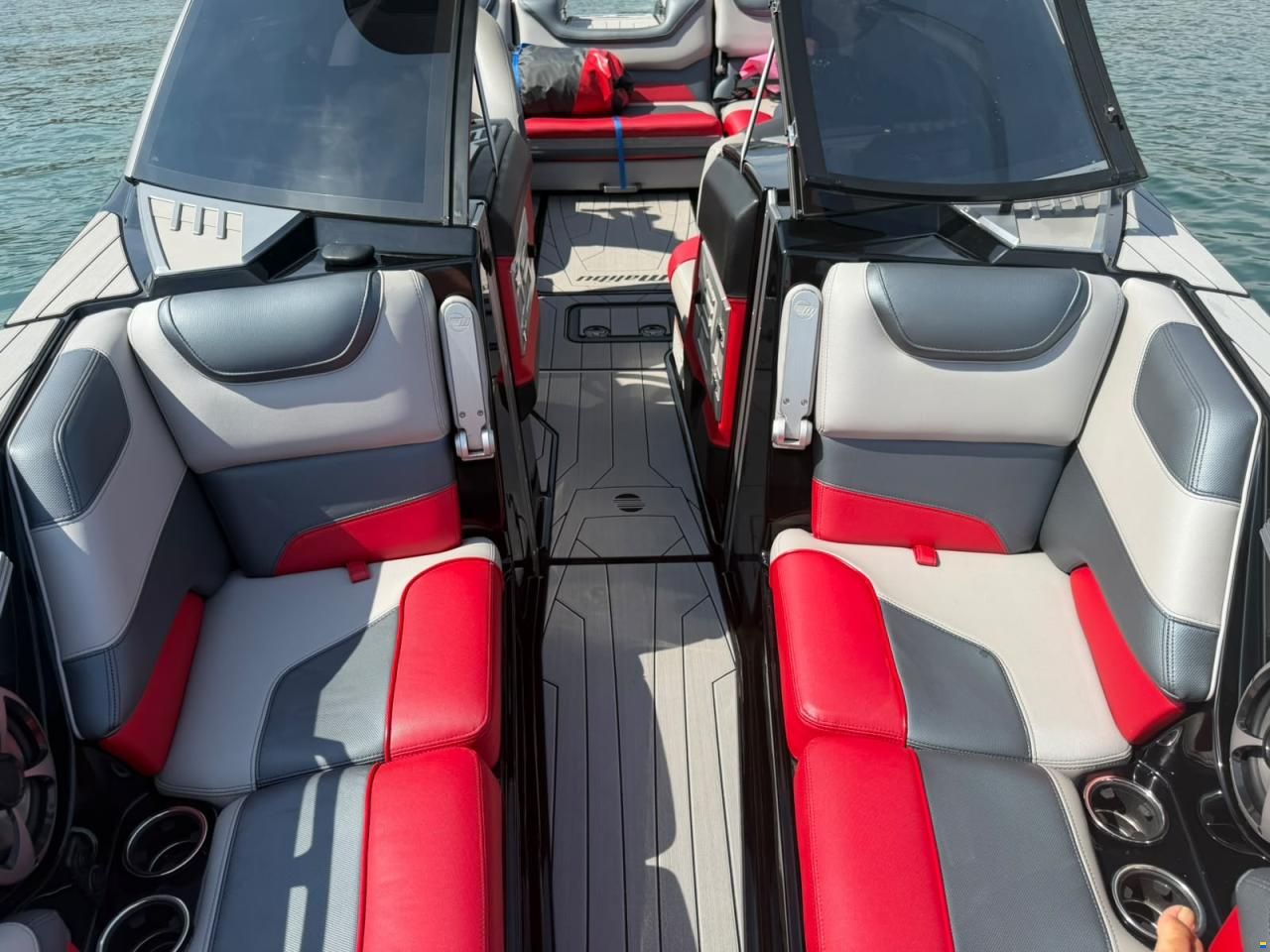 Malibu M235 Mastercraft Nautiqe Tige Centurion
