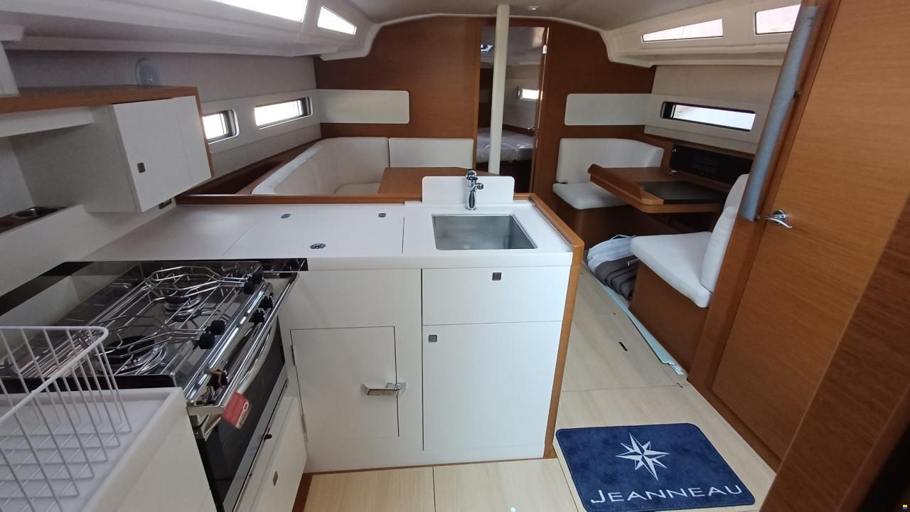 Jeanneau Sun Odyssey 415