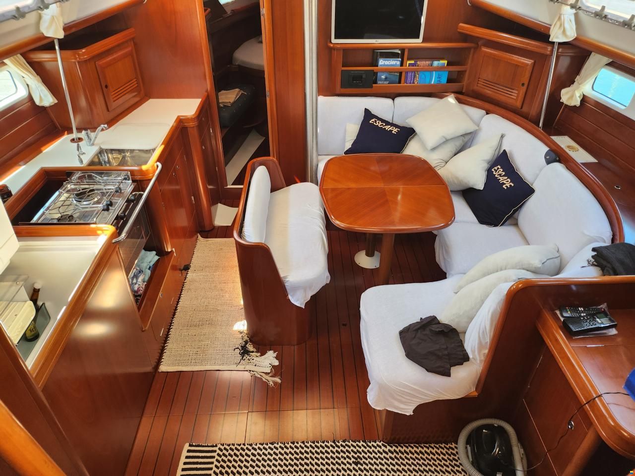 Beneteau Oceanis 423
