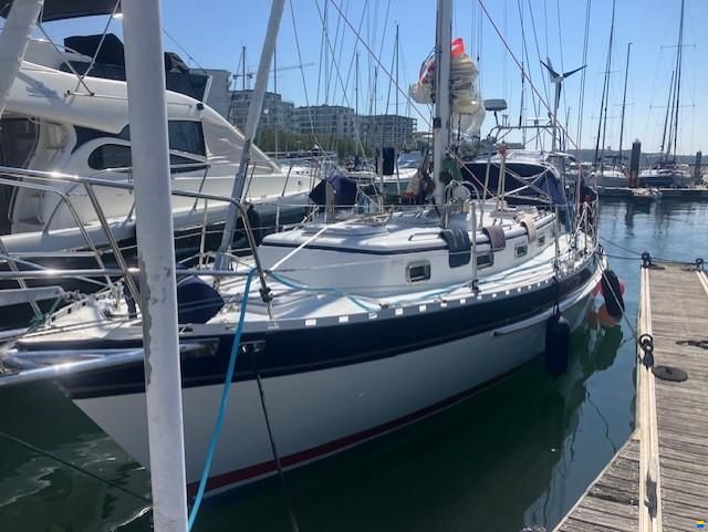 Valiant Yachts Valiant 42