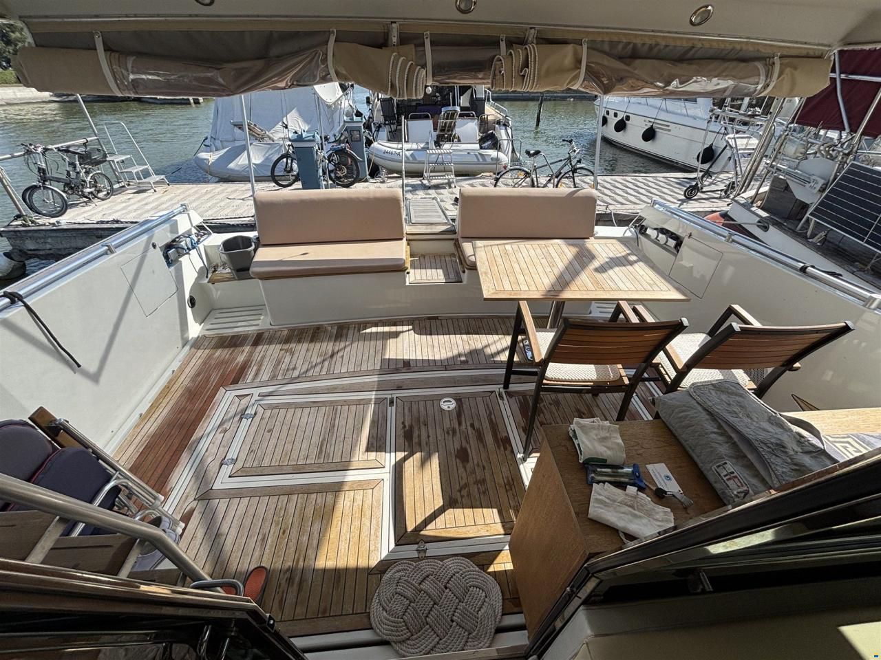 Ferretti ALTURA 52