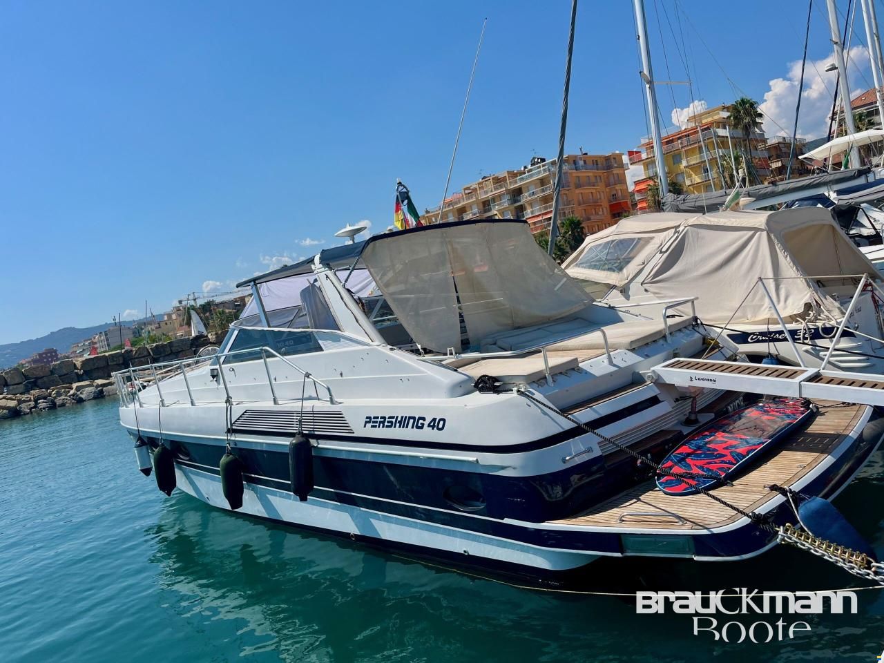 Ferretti Pershing 40
