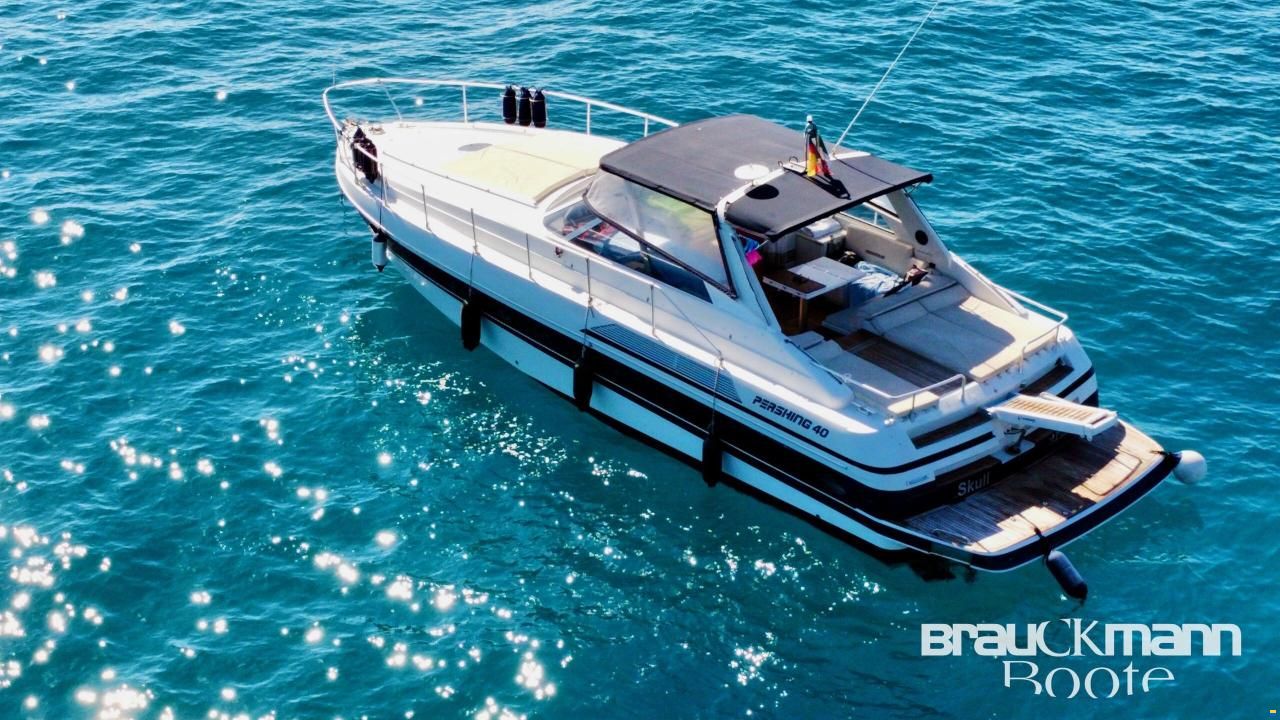Ferretti Pershing 40