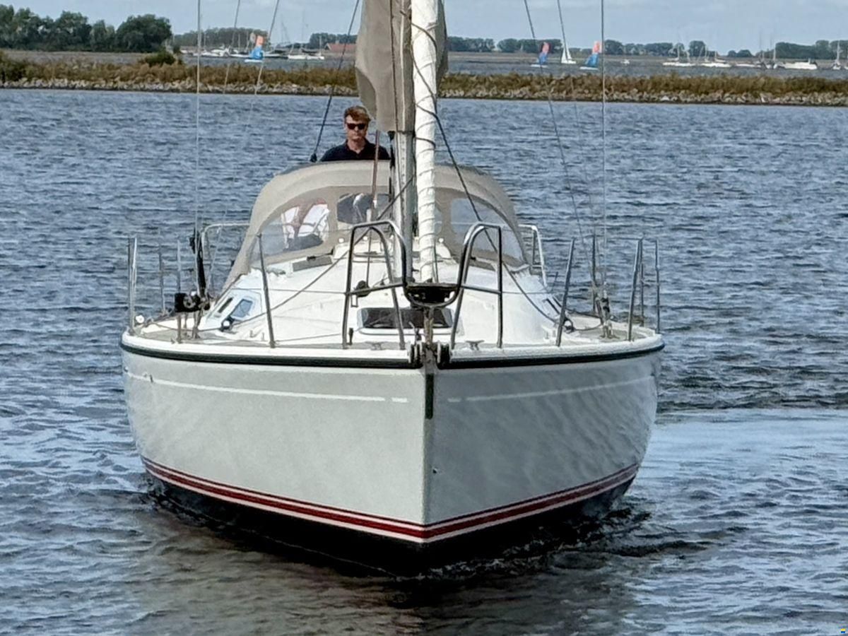 Dehler 37 cws 3-cabins