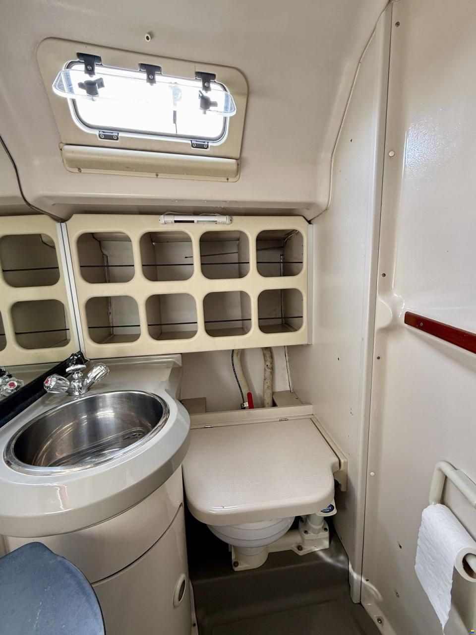 Dehler 37 cws 3-cabins