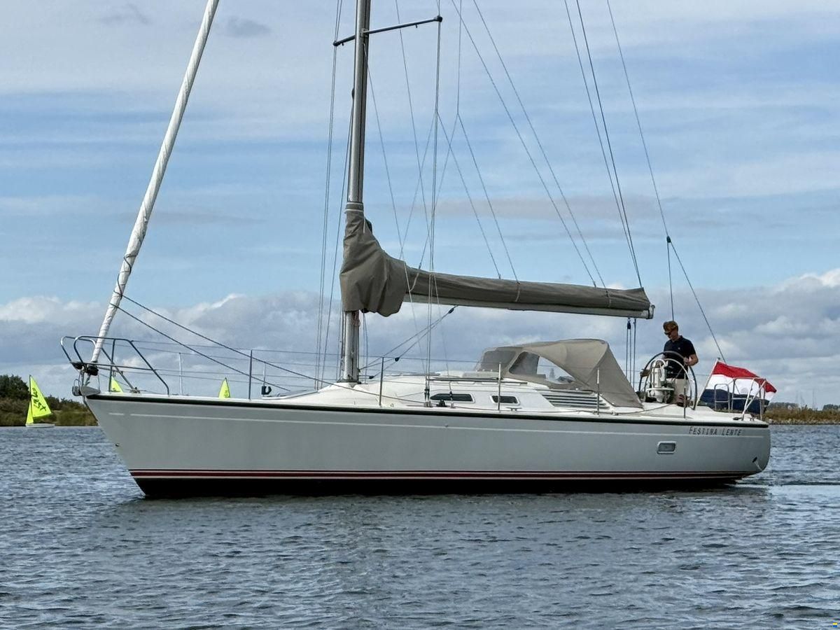 Dehler 37 cws 3-cabins