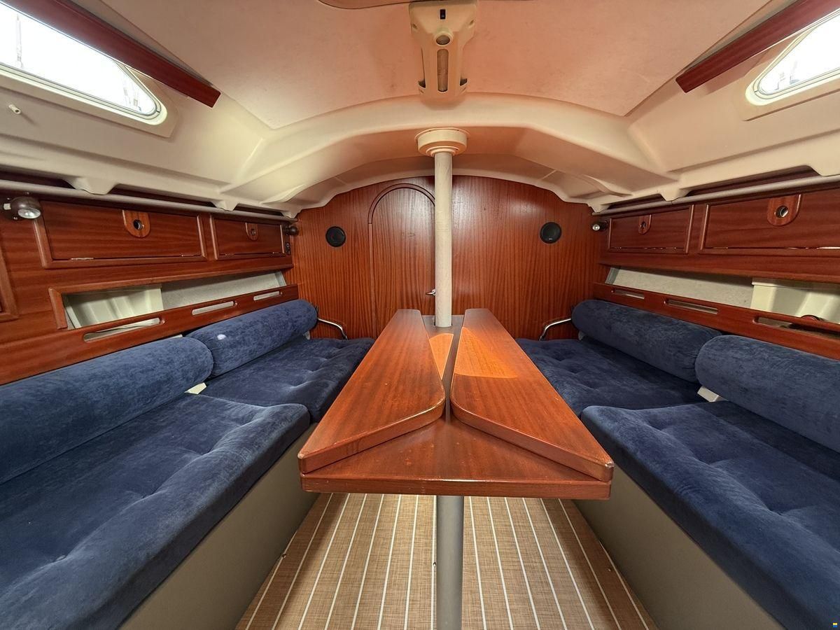 Dehler 37 cws 3-cabins