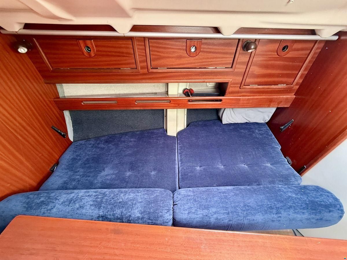Dehler 37 cws 3-cabins