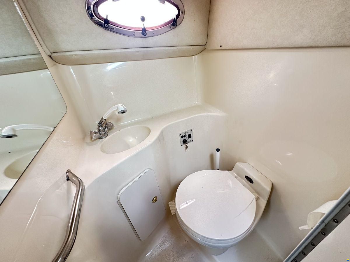 Sea Ray 250 Sundancer