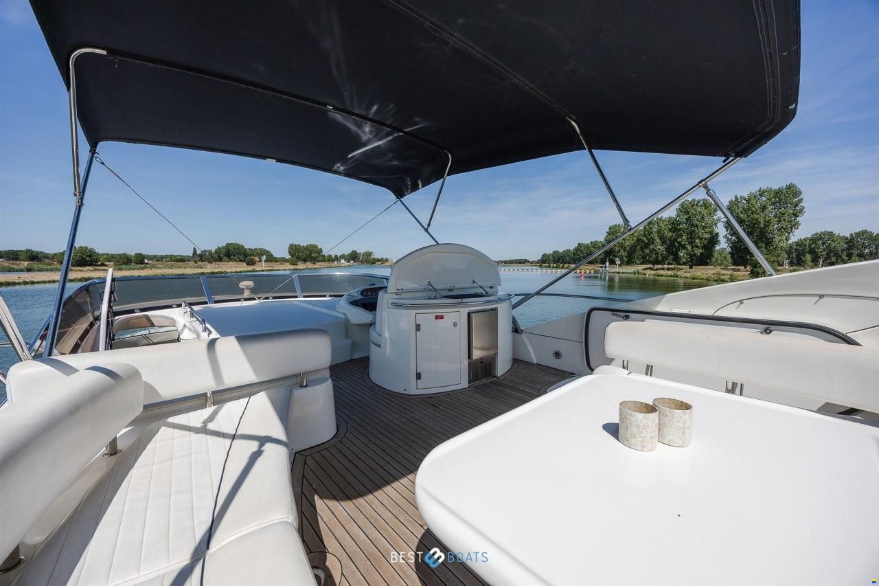 Sunseeker Manhattan 64