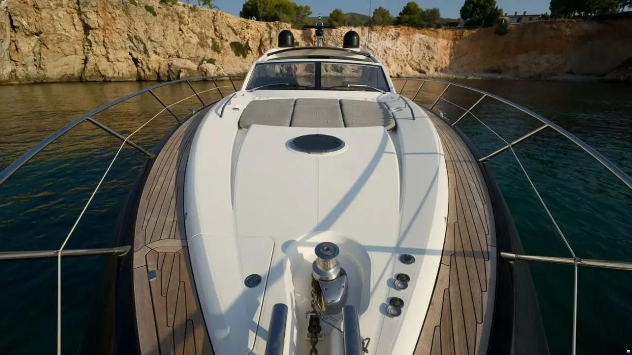 Sunseeker Predator 60