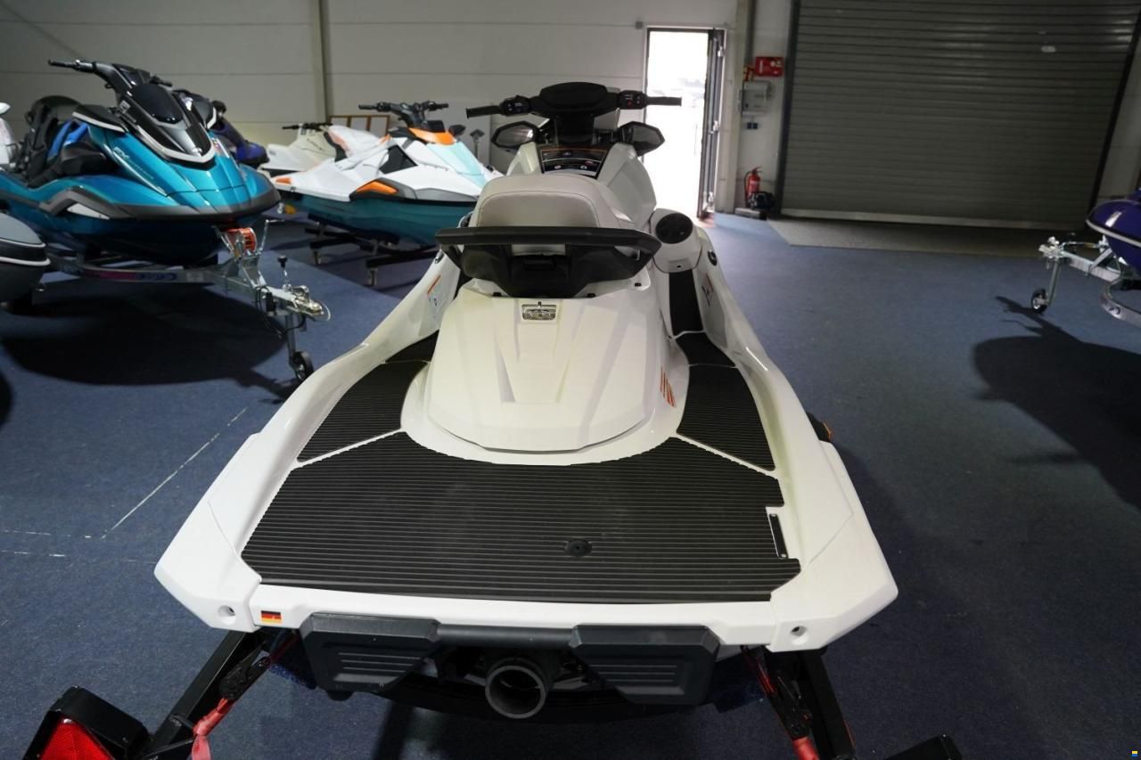 Yamaha VX CRUISER HO 2023