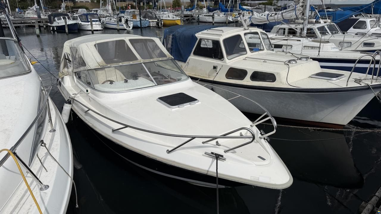 Laguna 7500