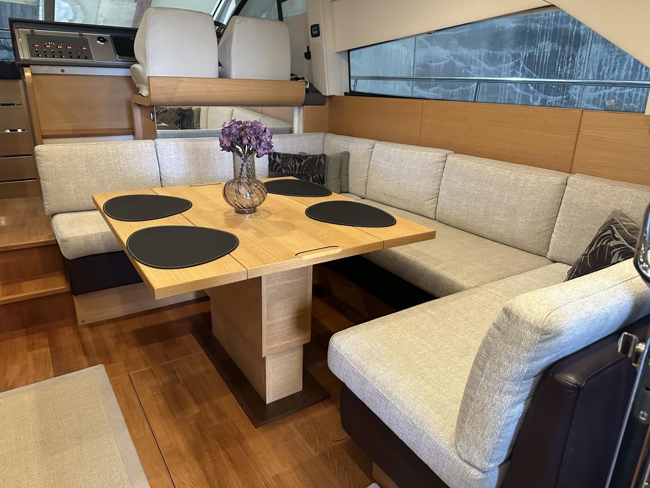 Fairline Phantom 48