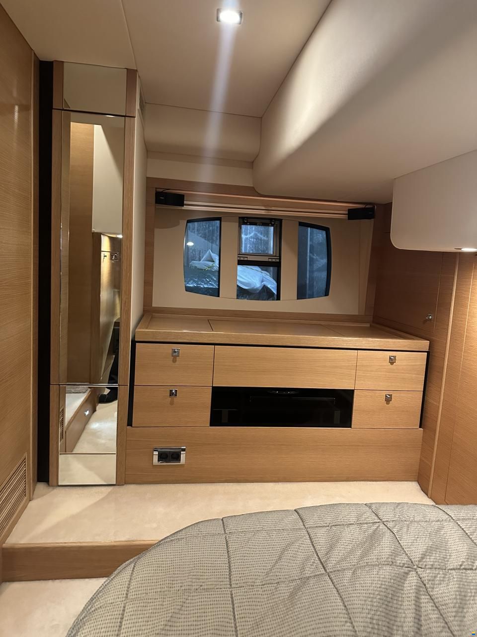 Fairline Phantom 48