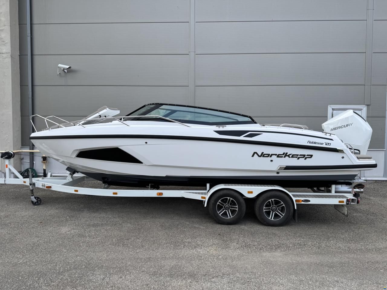 Nordkapp Noblesse 720