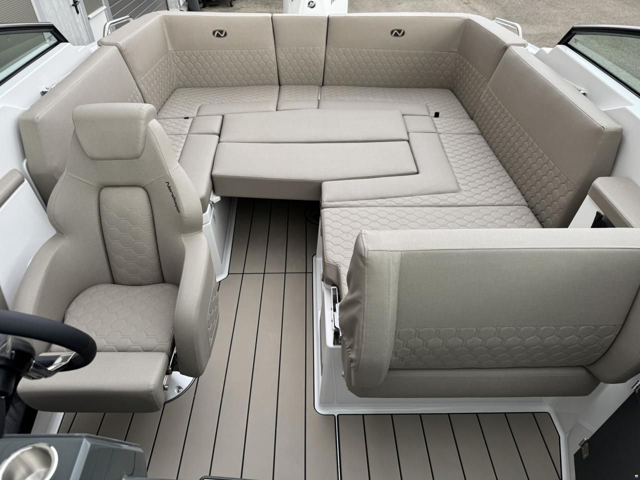 Nordkapp Noblesse 720