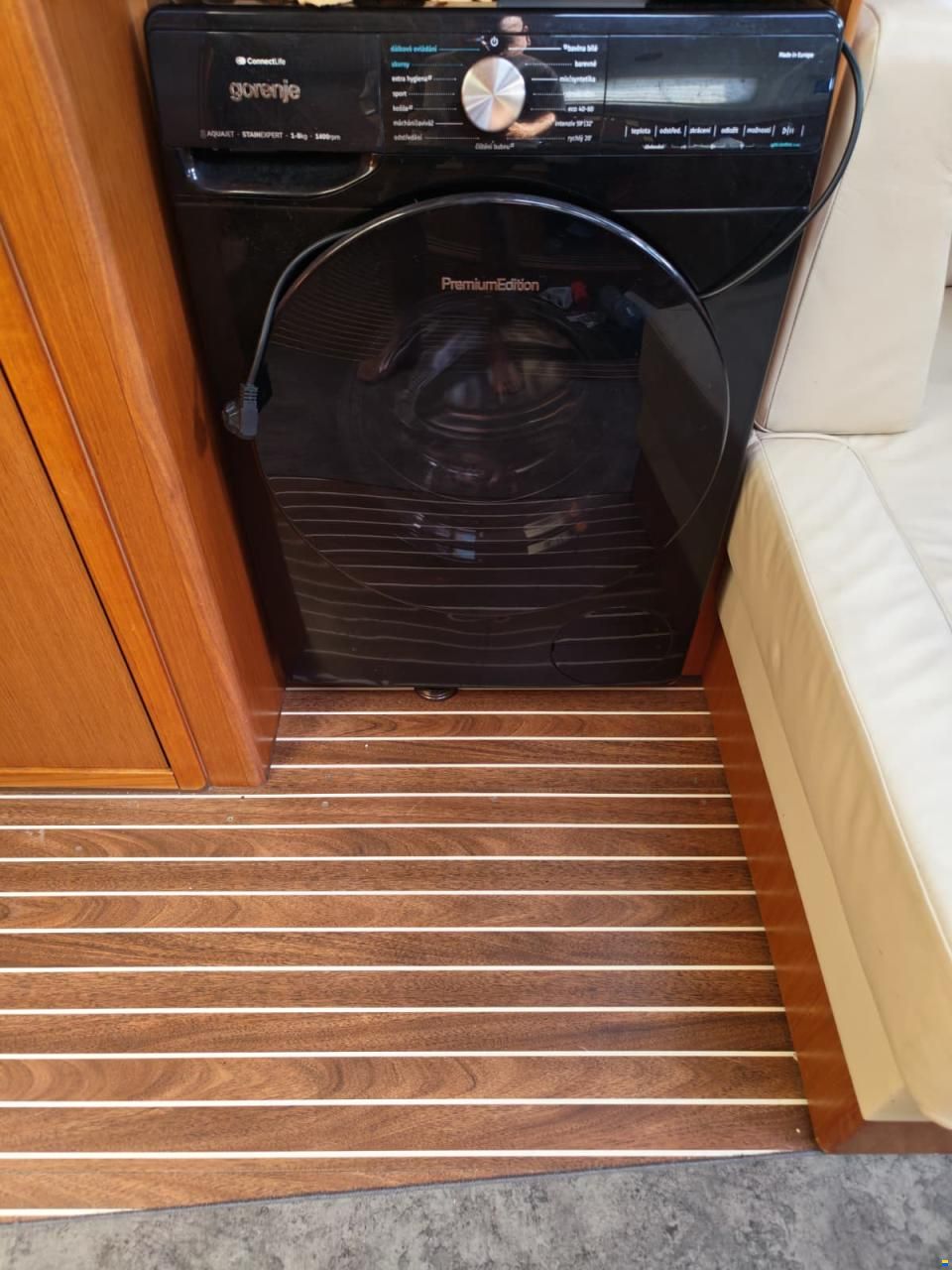 Bavaria Cruiser 56