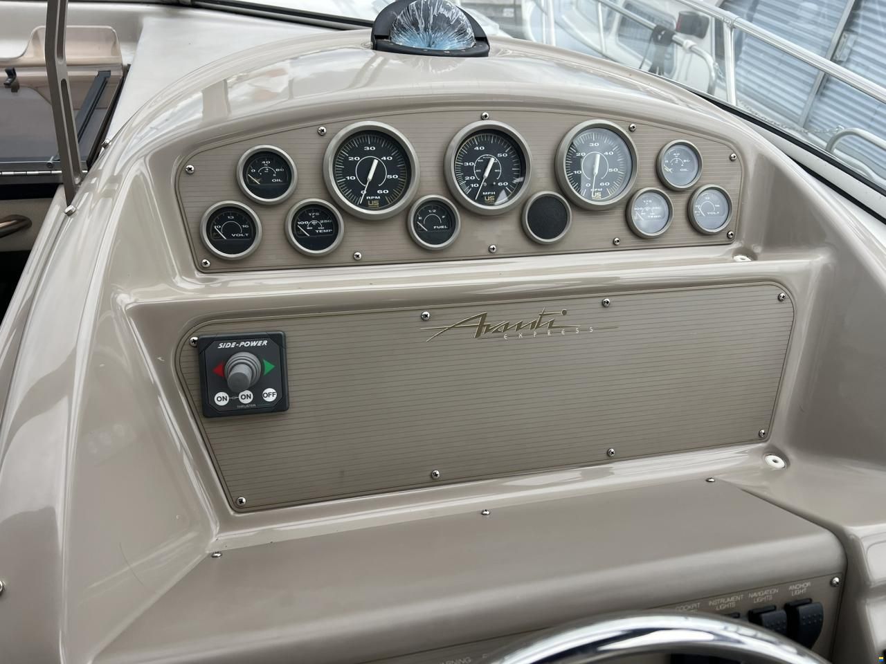 Bayliner 3255 Avanti Express