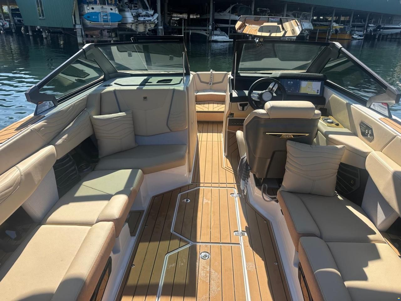 Nautique 2025 Nautique G23 –